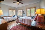 Guest bedrooms with Queen Bed and Trundle Bed